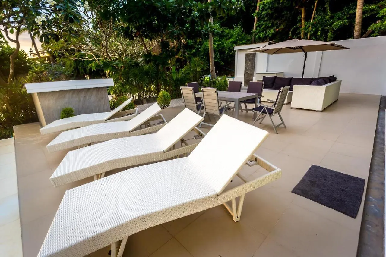 Exclusive Beachfront Villa Ko Lanta
