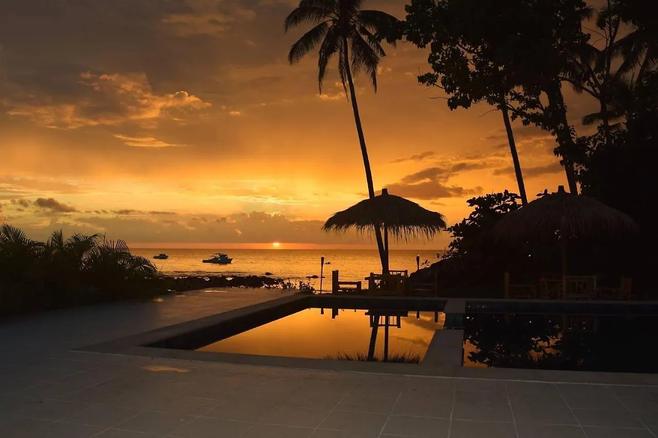 Exclusive Beachfront Villa Ko Lanta